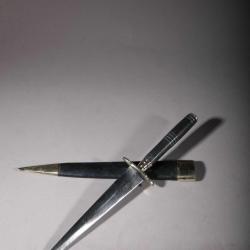 stylet corse manche en ébène 181