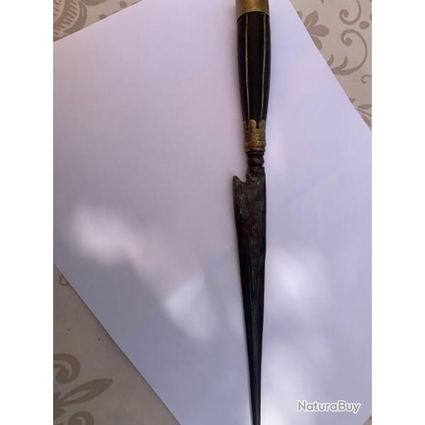 stylet corse de 30 cm ,fusee corne sombre