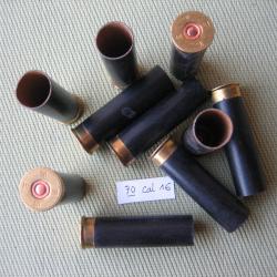 Baisse de prix...  Lot de 70 douilles carton cal 16 bon état