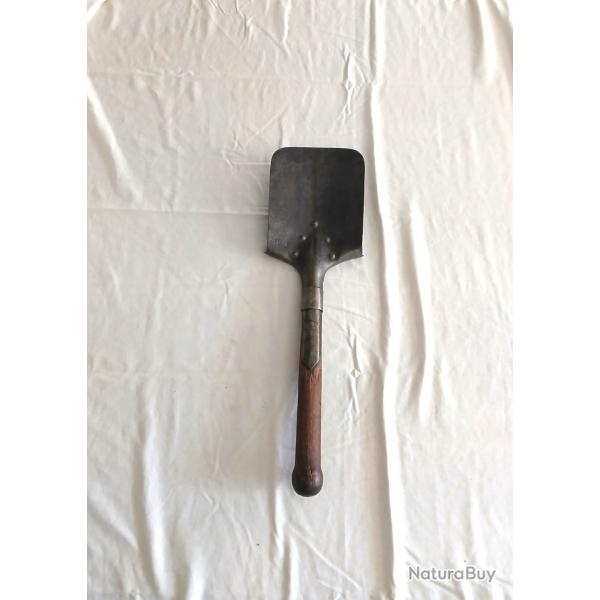 Equipement - FR329570a  Pelle-bche 1906