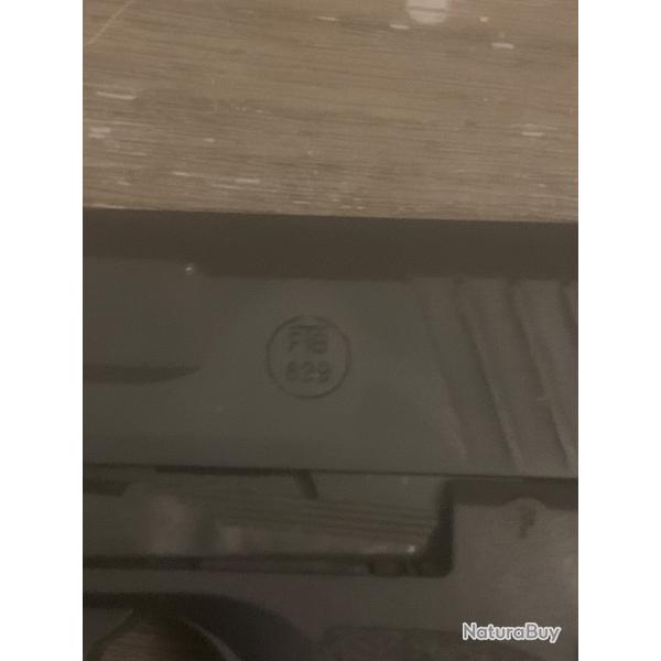 Pistolet d'alarme