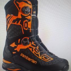 Chaussures zamberlan 3032 ull GTX primaloft rr black orange