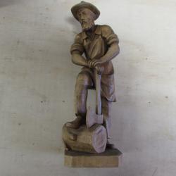 Statuette bucheron en bois