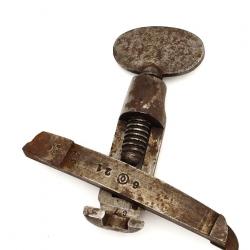OUTIL REGLEMENTAIRE DEMONTAGE RESSORT PLATINE FUSIL FRANCE XIXè