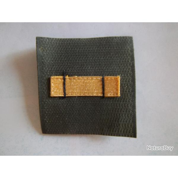 aspirant galon militaire grade d'officier en formation