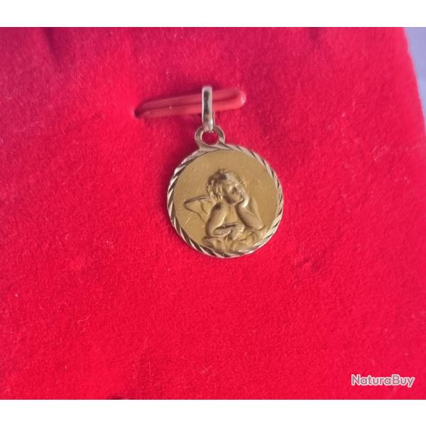Pendentif Mdaille Ange OR 18K , 14mm , 1,24g , 750% , 750/1000 , 18 Carats