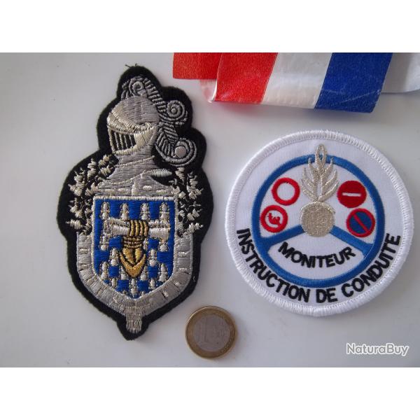 lot collection cussons militaire gendarmerie insignes tissu