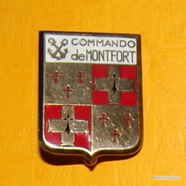 Commando de MONTFORT, type 3, marqu verticalement , 2 ancres croises , FABRICANT ARTHUS BERTRAND P
