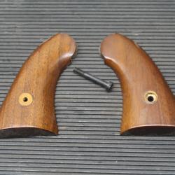Paire de plaquette avec vis pour revolver poudre noire 1858 remington pietta Ref 48/2025