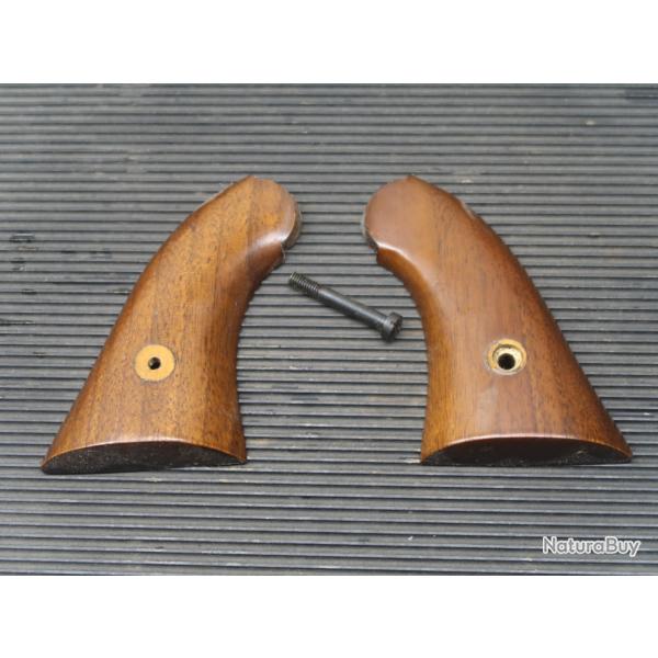 Paire de plaquette avec vis pour revolver poudre noire 1858 remington pietta Ref 48/2025