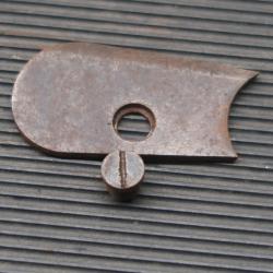Plaque de recouvrement et sa vis pour fusil Simplex Manufrance Ref @