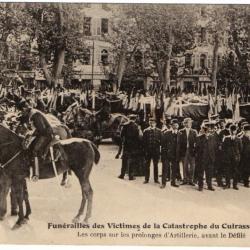 CPA - Marine Militaire -Funérailles des Victimes de la Catastrophe du Cuirasse  "Liberté" - N°3210
