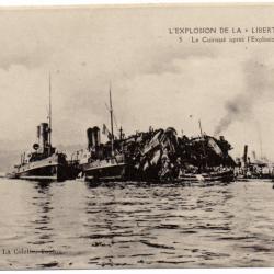 CPA - Marine Militaire - EXPLOSION DE LA LIBERTÉ CUIRASSE ÂPRES L'EXPLOSION - N°3177