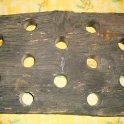 PALETTE EN BOIS DE 12 GRENADES 1882.OBJET DE 1914