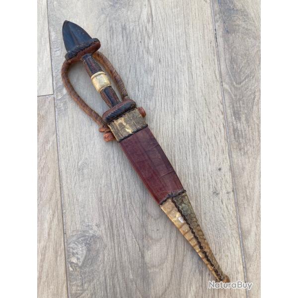 MAGNIFIQUE COUTEAU TOUAREG DU NIGER