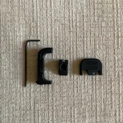 Poussoir de chargeur et cover plate Glock