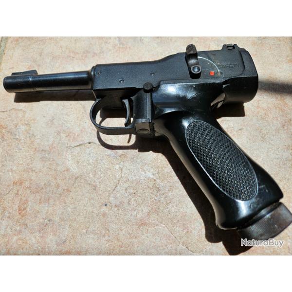 Slavia APP 661 Pistolet CO2 semi-automatique Cal. 4,5 mm (.177)  Ceska Zbrojovka luger P08