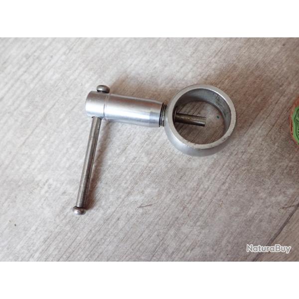Pousse guidon pour fusil K11 ou K31 suisse. Modle rond