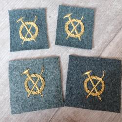 Lot de 4 insignes : Unité de montagne. Tissé en fil en or ? Suisse; Ancien