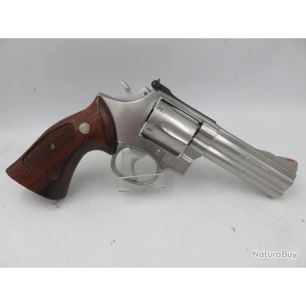 SMITH ET WESSON 686 357 MAG REF: 5796