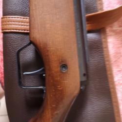 A vendre Carabine à plombs Diana Modèle 45, Calibre 0.177, en parfait état avec housse