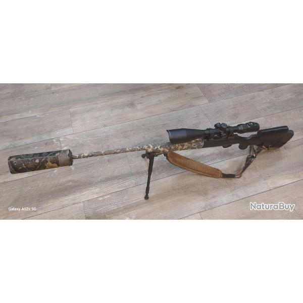 CARABINE REMINGTON 700 EN CALIBRE 22.250 REM AVEC LUNETTE,MODERATEUR DE SON ET BI-PIED:1100 EUROS