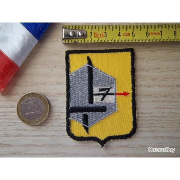 écusson militaire circonscription militaire de défense Besançon 7 éme division blindée