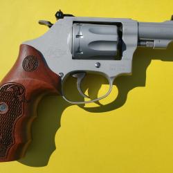 SMITH WESSON 317 AirLite Kit Gun cal.22 LR I 3 pouces