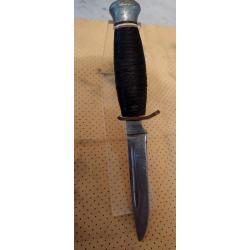 COUTEAU la HUTTE 1939.
