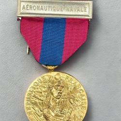 (18.006) Médaille de la Défense Nationale - Echelon Bronze - Agrafe Aéronautique Navale