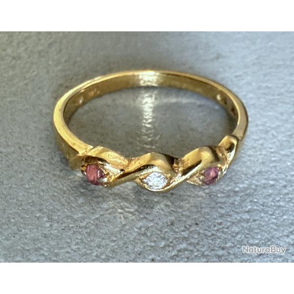Bague en or massif 18 carats - 3 pierres - taille 55