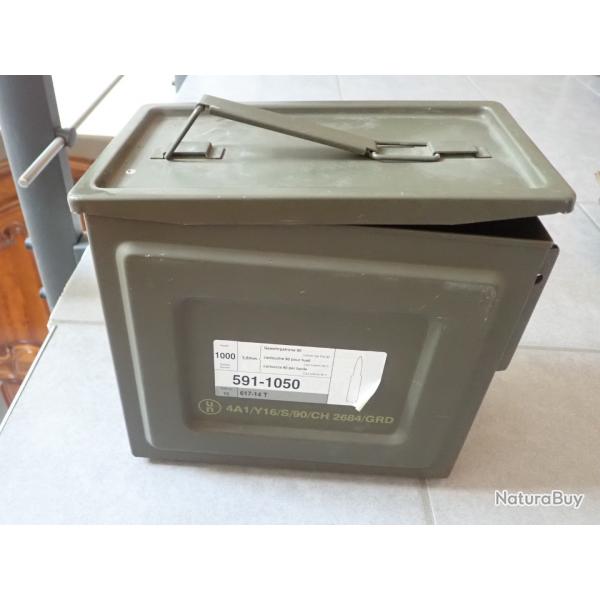 Caisse munitions Arme suisse pour 1000 cartouches de Fass 90 en 5,56 mm.