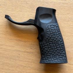 Poignée Pistolet Daniel Defense AR 15 avec revêtement Soft Touch