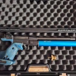 Pistolet air comprimé pcp / feinwerkbau c20 complètemet révisé avec régulateur de pression neuf.