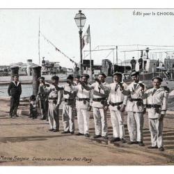 CPA - Toulon . Marine Française, Exercice au révolver au petit-Rang N°3199