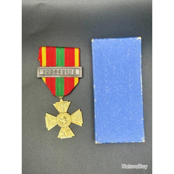 (74.001) Croix du combattant volontaire - Agrafe Indochine