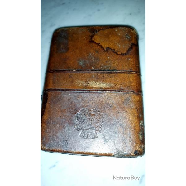 Etuis  cartouche vintage en cuir pais pleine fleur cousu main
