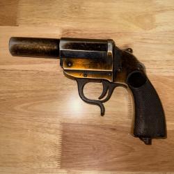 PISTOLET LANCE FUSEE ALLEMAND AYF 42 (N°2)