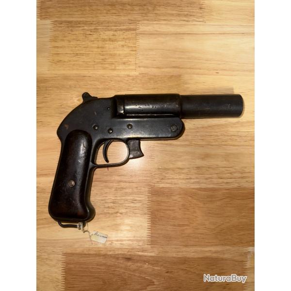 PISTOLET LANCE FUSEE ROUMAIN