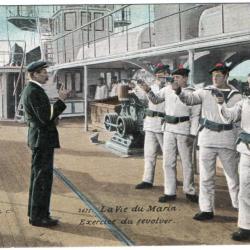 CPA - Marine Militaire  - La Vie du Marin . Exercice du revolver  - N&deg;1661