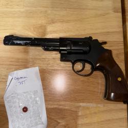 REVOLVER A GAZ CROSMAN 38 T .22 CAL PELLGUN