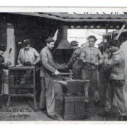 CPA - Marine Militaire  - La Vie du  Marin La Forge - N&deg;3215