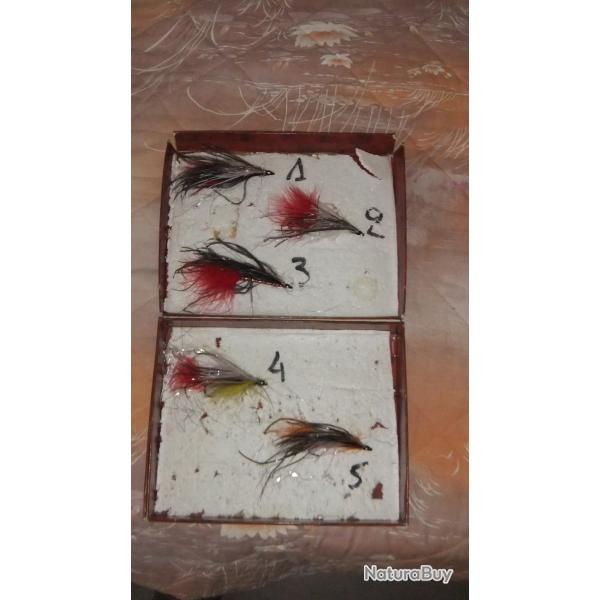 STREAMER BROCHET