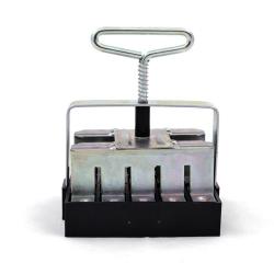 Soldes ! Presse-mottes (20 mottes de 2 cm de côté)