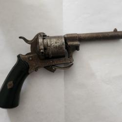 REVOLVER LEFAUCHEUX 9mm  A BROCHE