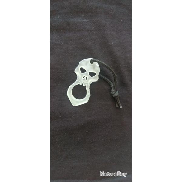 Porte cls edc de dfense knuck Le Neuque ND3