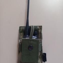 Poche pour radio baofeng  de chez Flyye industrie- camo atacs fg - très bon état