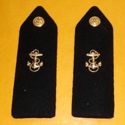 ARMEE AMERICAINE U.S: PAIRE EPAULETTES DE L'U.S NAVY ,  ETAT NEUF VOIR PHOTOS . POUR TOUT RENSEIGNEM