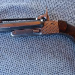 pistolet venerie  juxtaposé a broches et baionnette(cal:9mm)