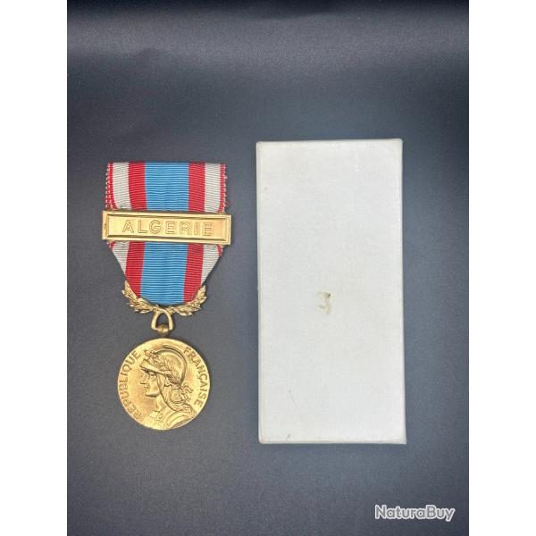 (35.006) Mdaille comm. des oprations de scurit et de maintien de l'ordre - Agrafe Algrie
